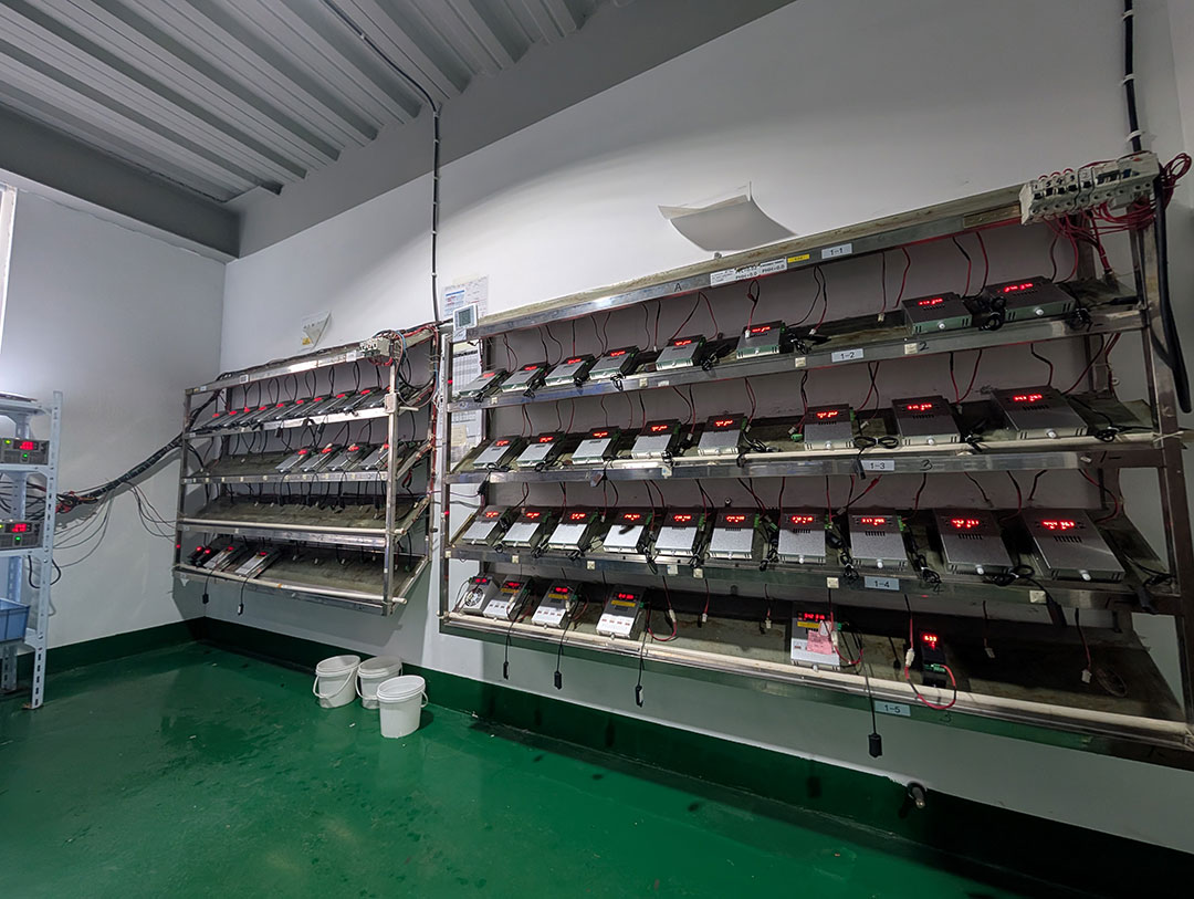 Dehumidifier Factory Production Workshop 1