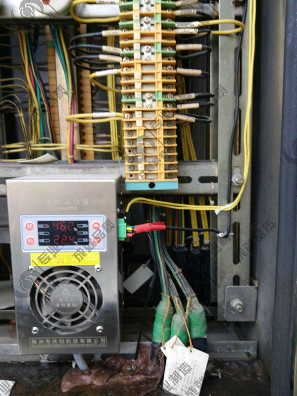 Terminal box dehumidifier installed in an outdoor 220 kV substation terminal box